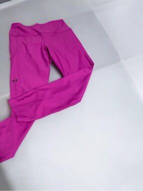 Under Armour Hot Pink Leggings